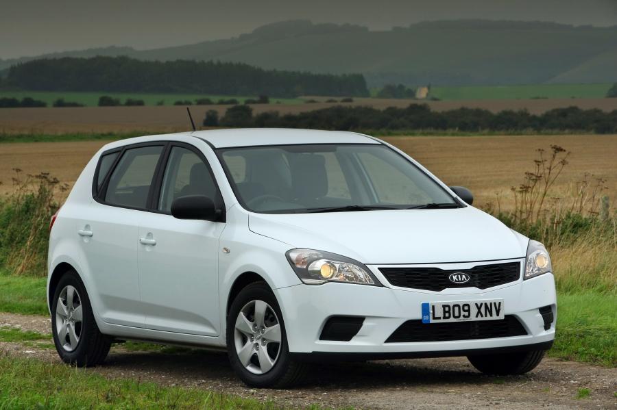  Kia cee&rsquo;d 2009 года  (фото 58 из 98)